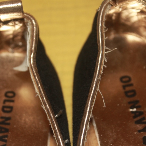 OLD NAVY KITTY FLATS SZ 7C - Picture 4 of 5